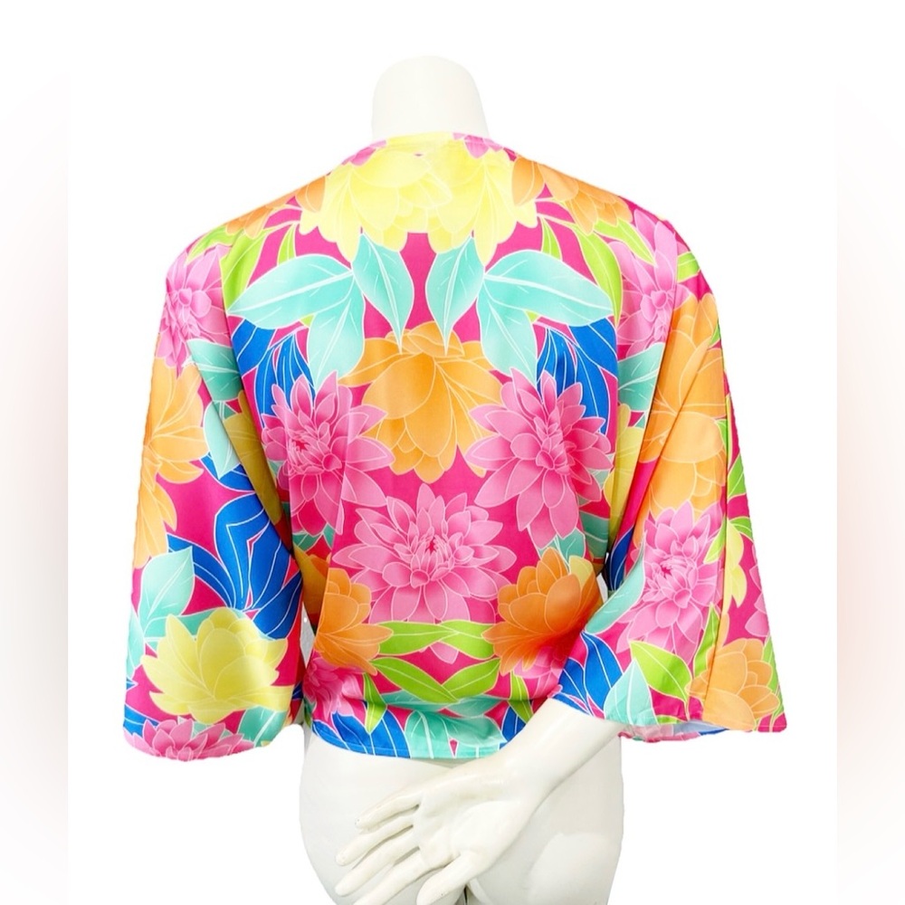 Boston Proper Mirrored Blooms Kate Tie Front Charmeuse Blouse Small Floral - Picture 3 of 10